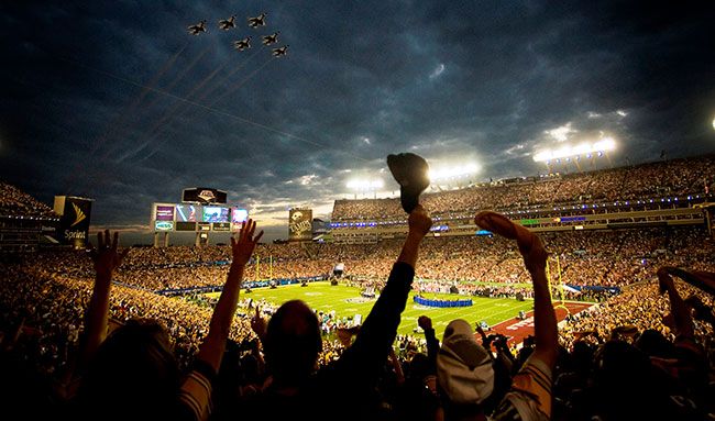 Super_Bowl_XLIII_-_Thunderbirds_Flyover_-_Feb_1_2009blogimage.jpg